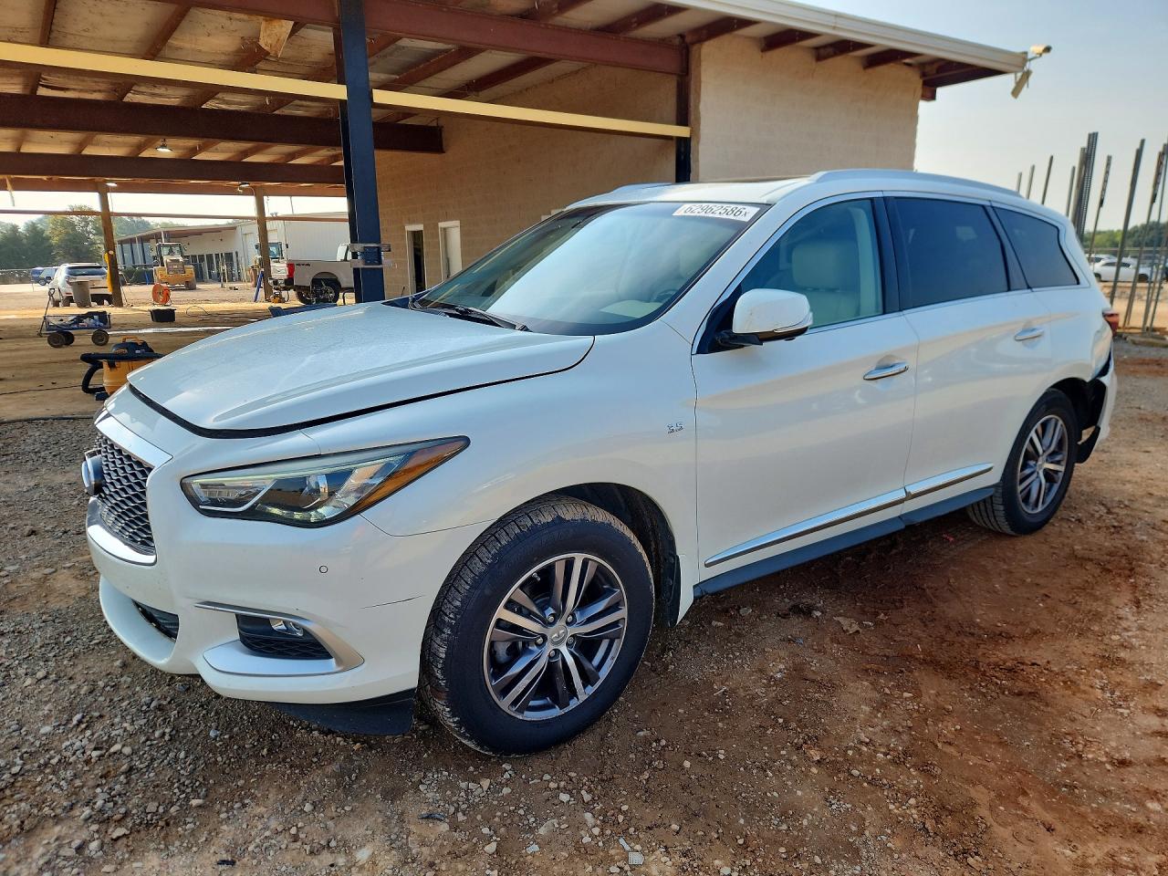 2016 INFINITI QX60