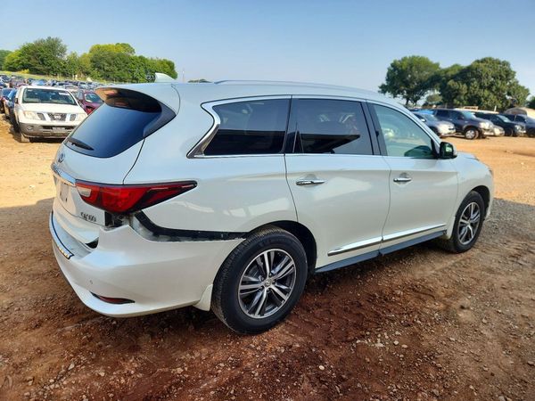 2016 INFINITI QX60