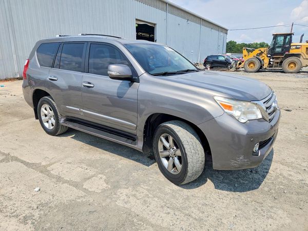2013 LEXUS GX 460 Base