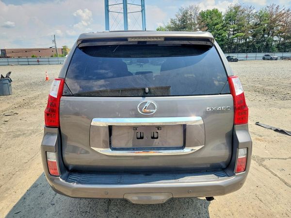 2013 LEXUS GX 460 Base