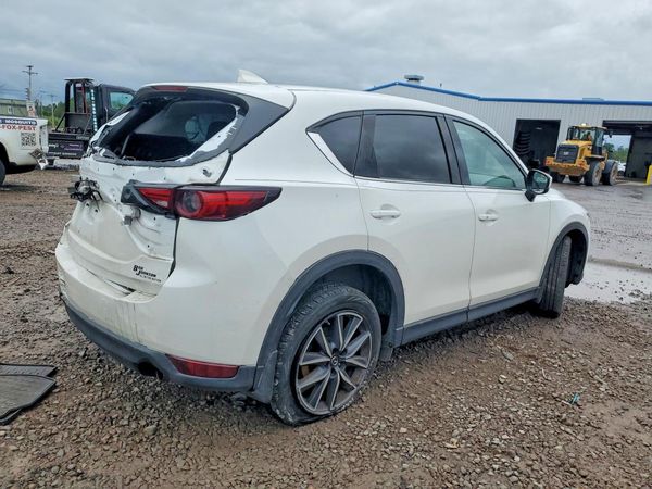 2017 MAZDA CX-5 Grand Touring