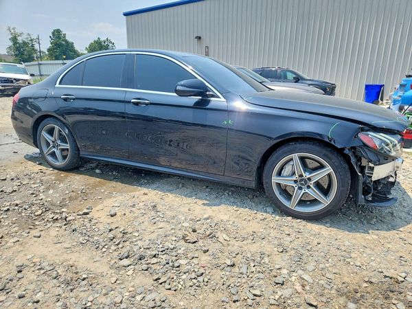 2017 MERCEDES-BENZ E E300