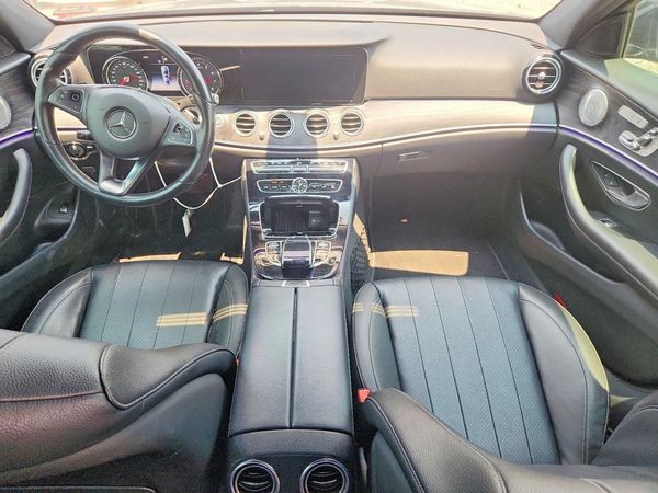 2017 MERCEDES-BENZ E E300