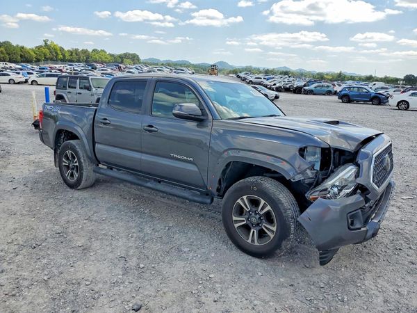 2018 TOYOTA TACOMA