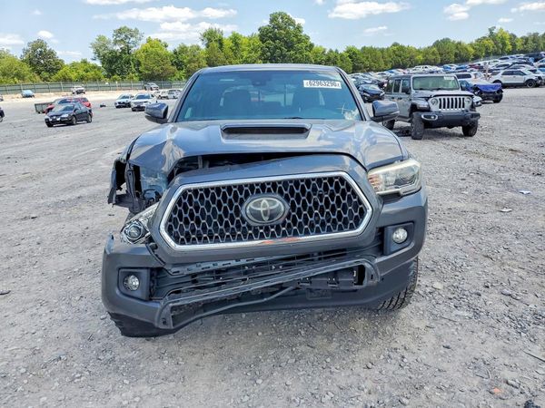 2018 TOYOTA TACOMA