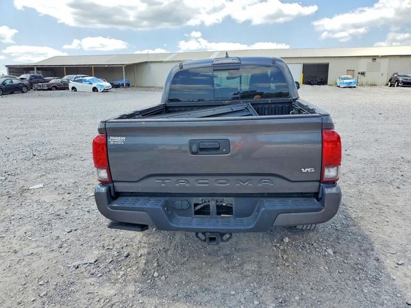 2018 TOYOTA TACOMA