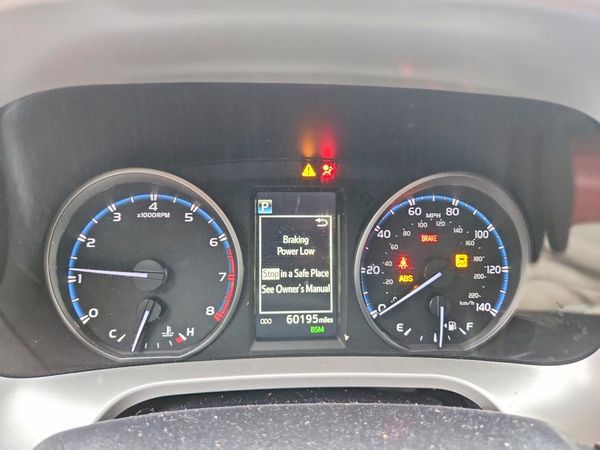2018 TOYOTA RAV4 Adventure/XLE