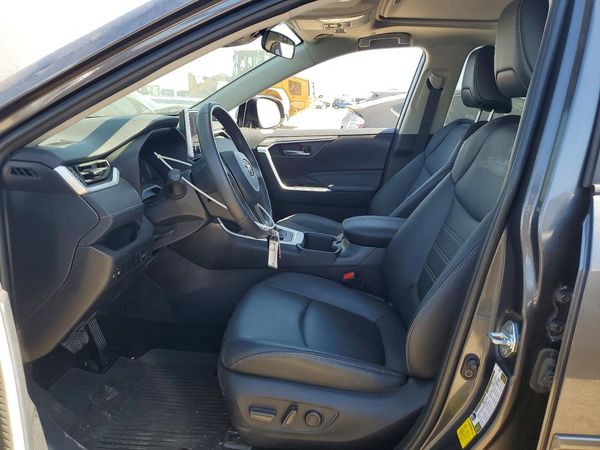 2025 TOYOTA RAV4