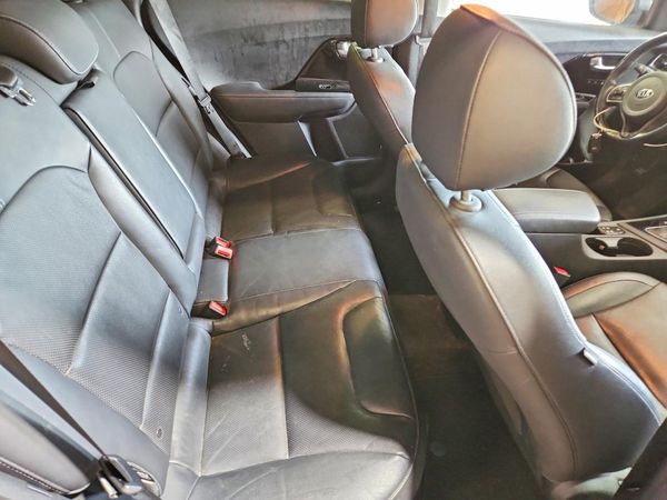 2017 KIA NIRO Touring / Touring Tech