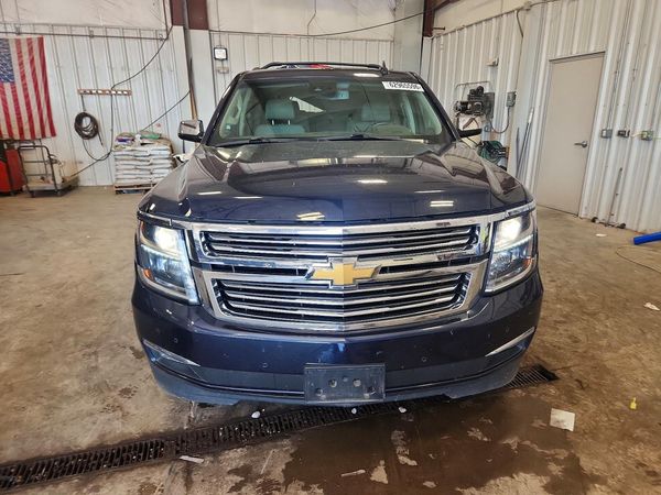 2017 CHEVROLET SUBURBAN Premier