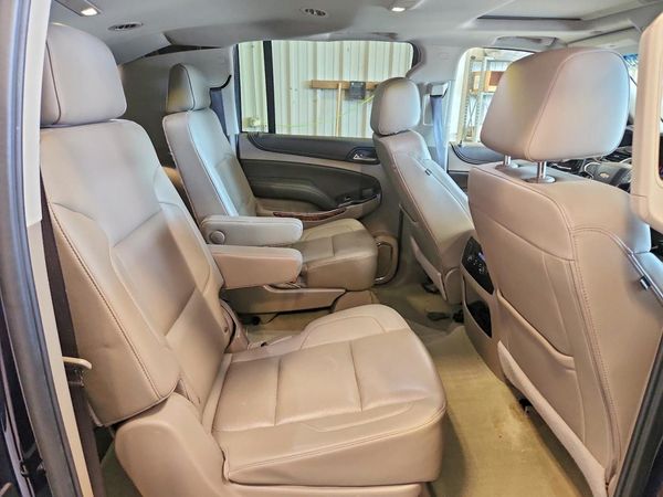 2017 CHEVROLET SUBURBAN Premier