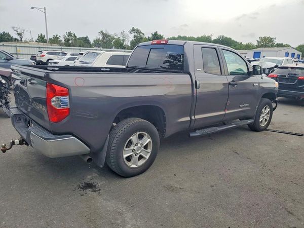 2015 TOYOTA TUNDRA SR5 Grade