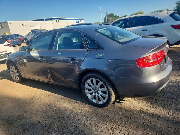 2013 AUDI A4 quattro Premium