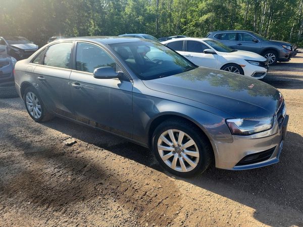 2013 AUDI A4 quattro Premium
