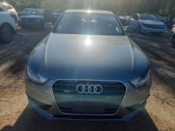 2013 AUDI A4 quattro Premium