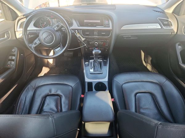 2013 AUDI A4 quattro Premium