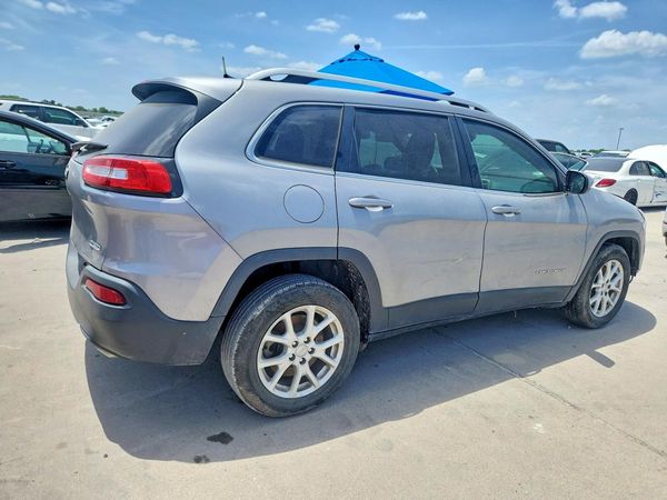 2016 JEEP CHEROKEE LATITUDE FWD