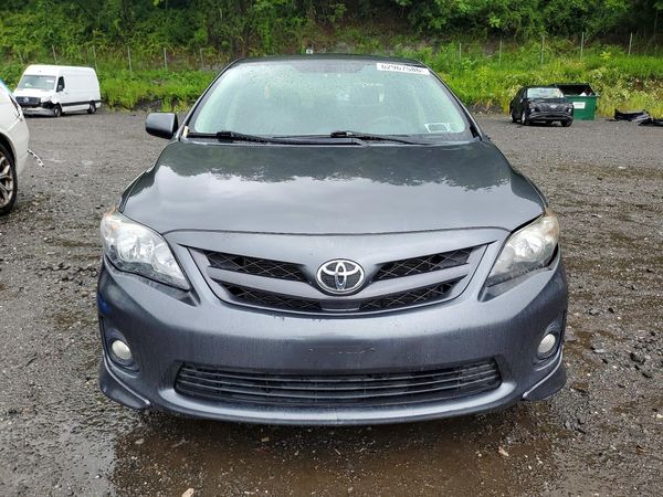 2012 TOYOTA COROLLA