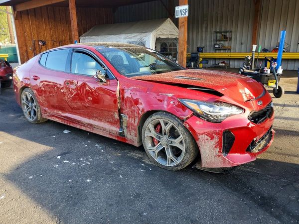 2018 KIA STINGER