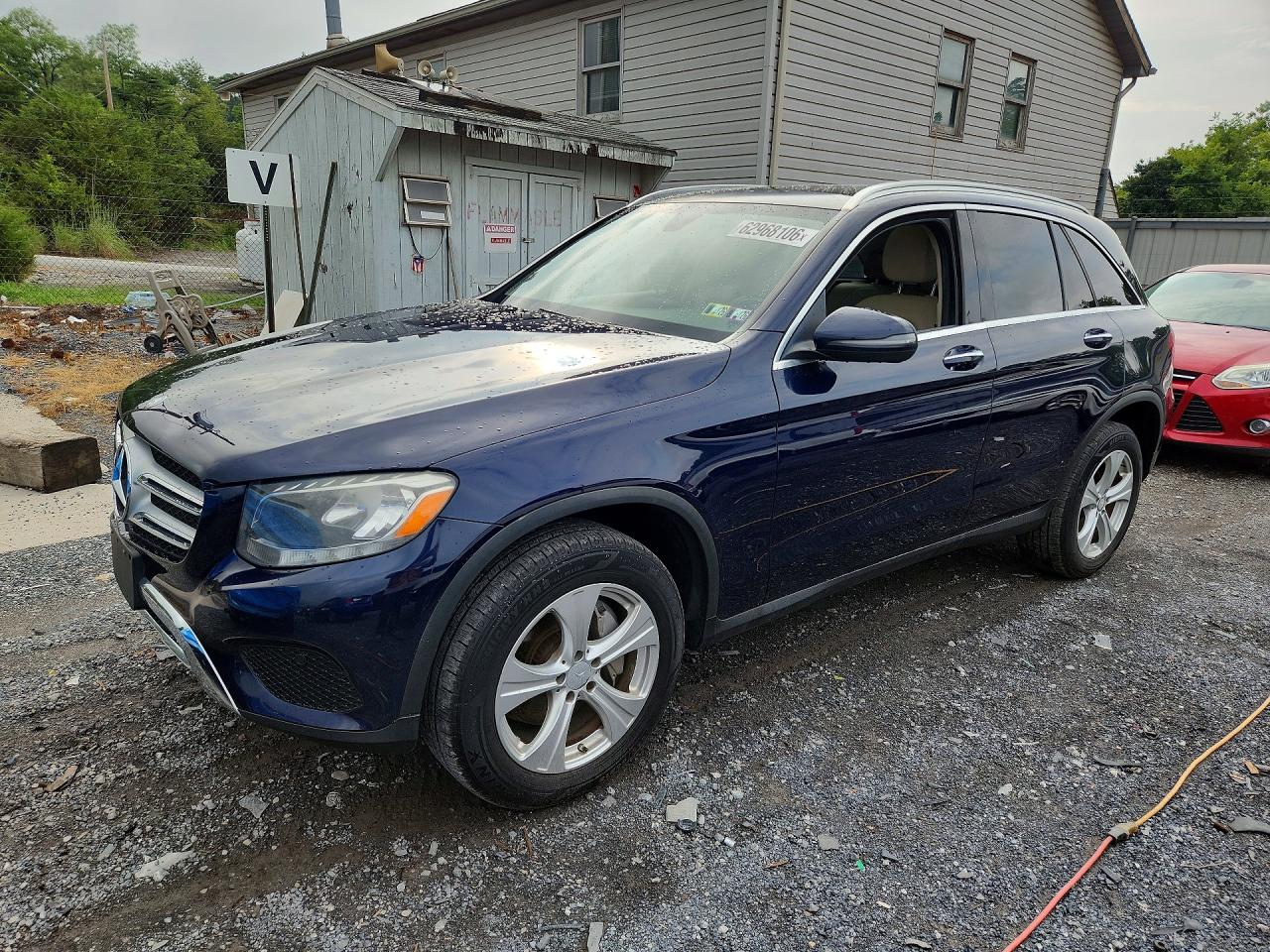 2016 MERCEDES-BENZ GLC GLC300
