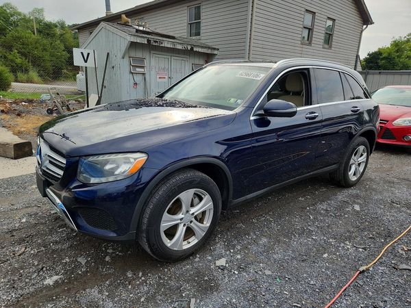 2016 MERCEDES-BENZ GLC GLC300