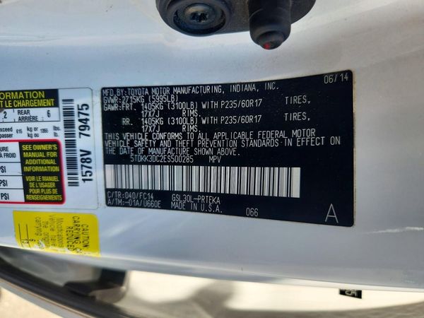 2014 TOYOTA SIENNA