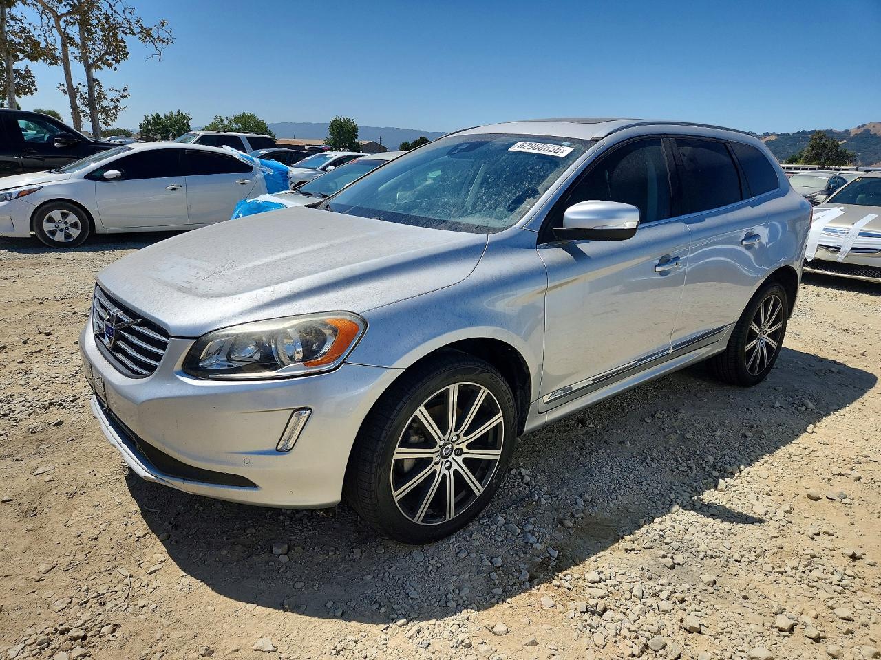 2016 VOLVO XC60