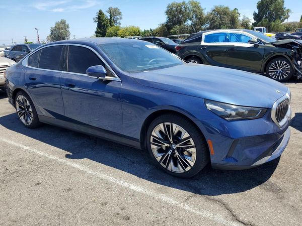 2024 BMW 530 xDrive