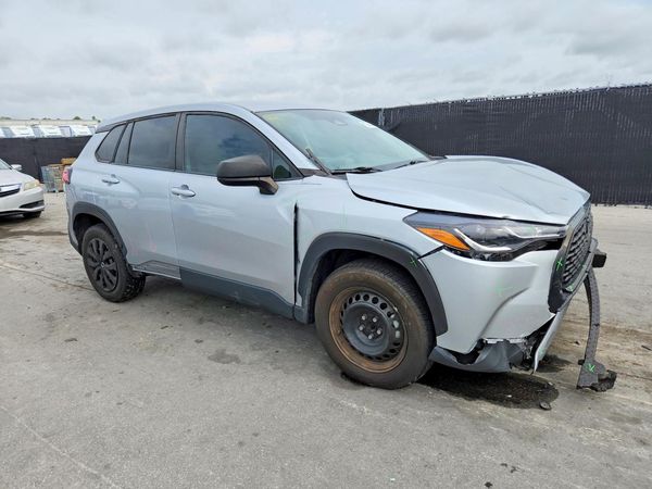 2023 TOYOTA COROLLA CROSS
