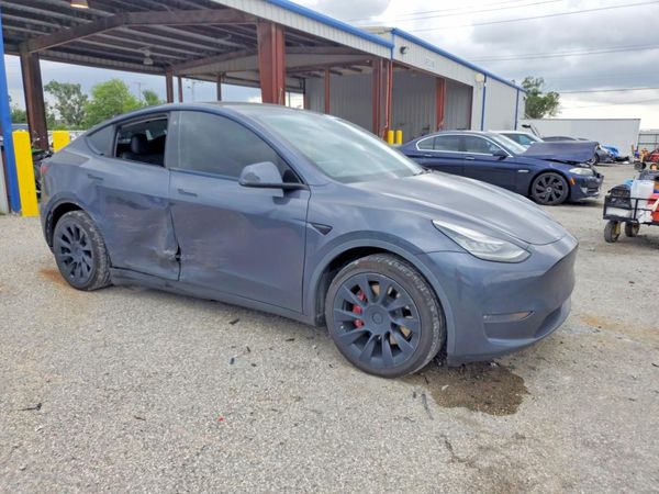 2020 TESLA MODEL Y