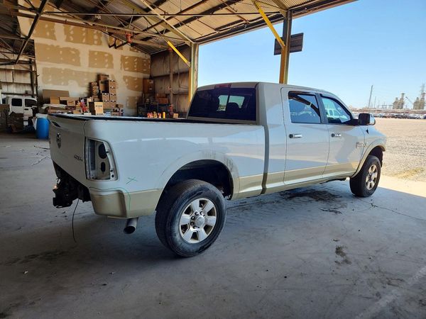 2014 RAM 3500 LONGHORN MEGA CAB 4X4