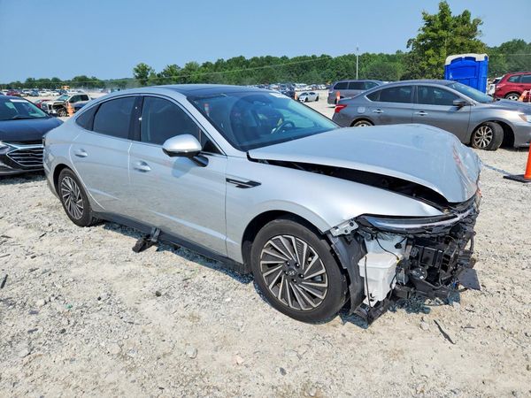 2024 HYUNDAI SONATA Limited