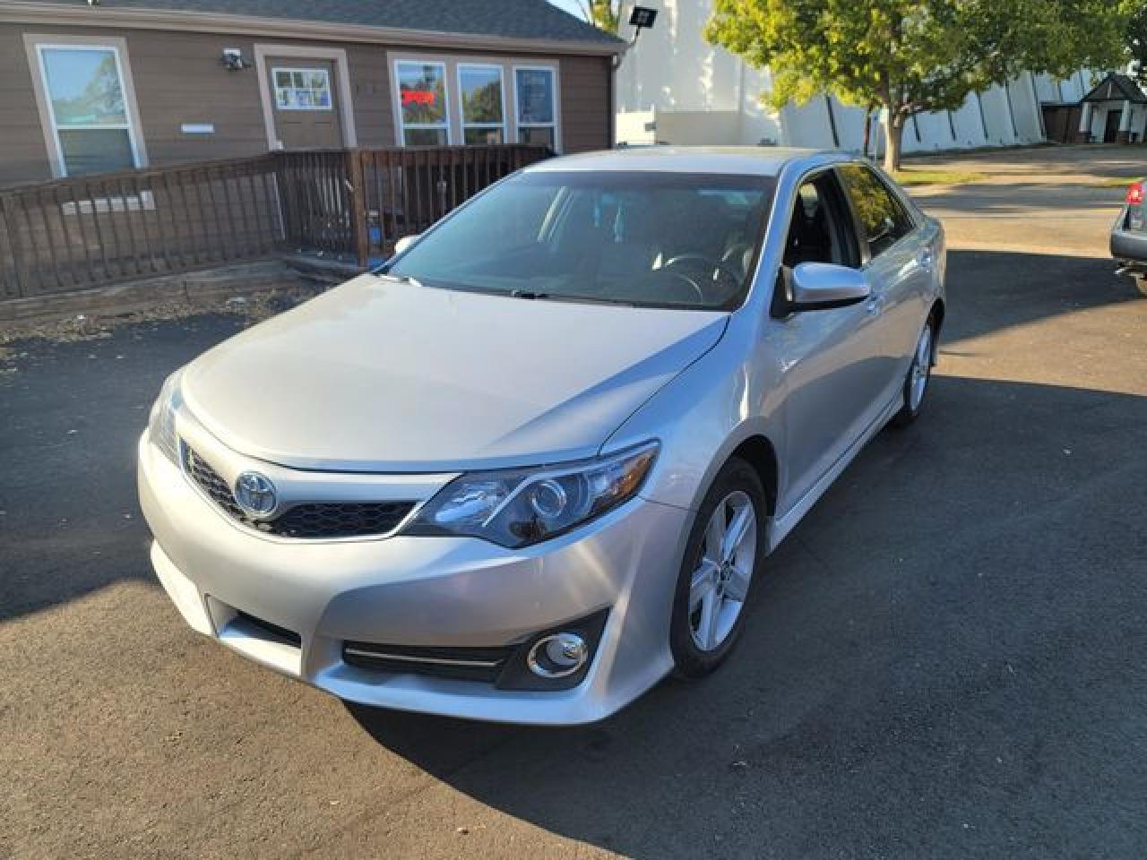 2013 TOYOTA CAMRY