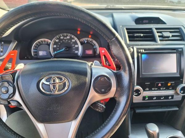 2013 TOYOTA CAMRY