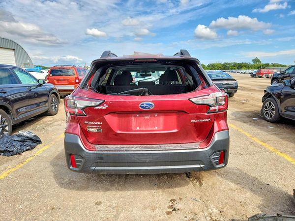 2022 SUBARU OUTBACK Premium