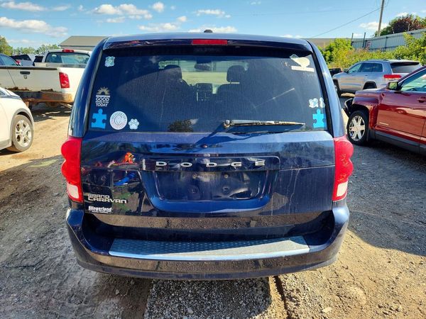 2014 DODGE GRAND CARAVAN SE