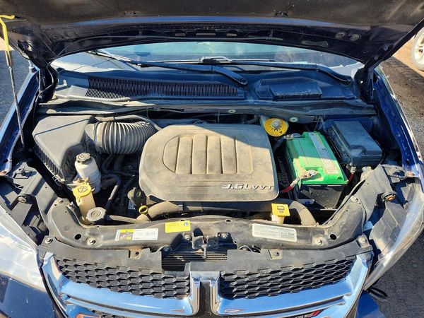 2014 DODGE GRAND CARAVAN SE