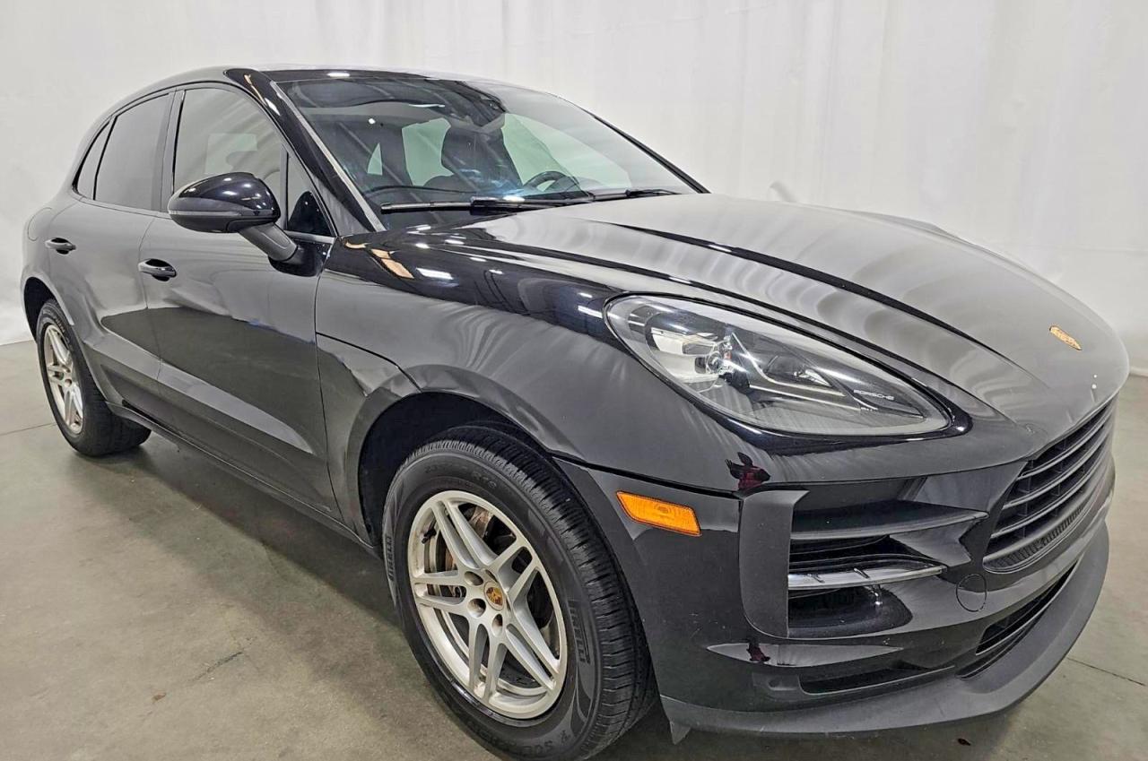 2021 PORSCHE MACAN Base