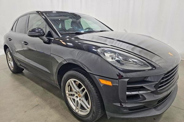2021 PORSCHE MACAN