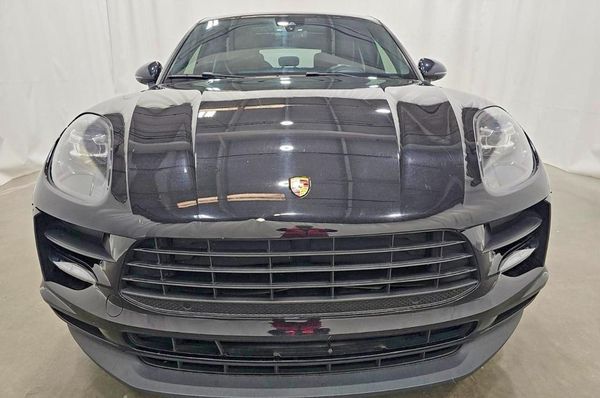 2021 PORSCHE MACAN Base
