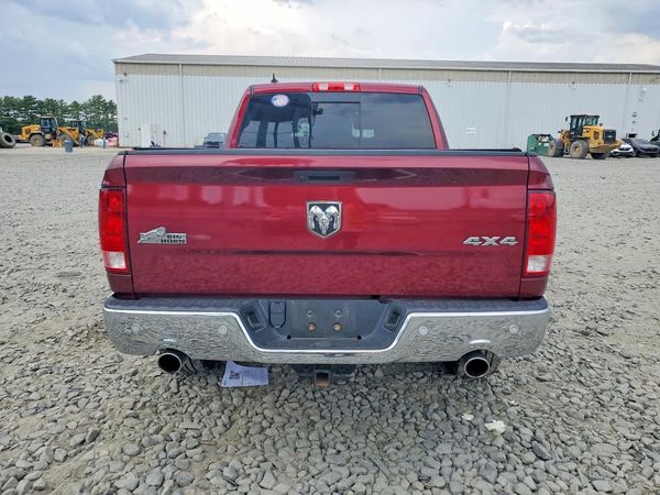 2019 RAM 1500 CLASSIC SLT