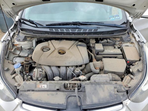 2015 HYUNDAI ELANTRA