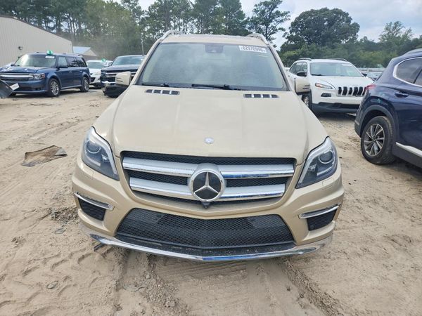 2013 MERCEDES-BENZ GL GL550 4MATIC