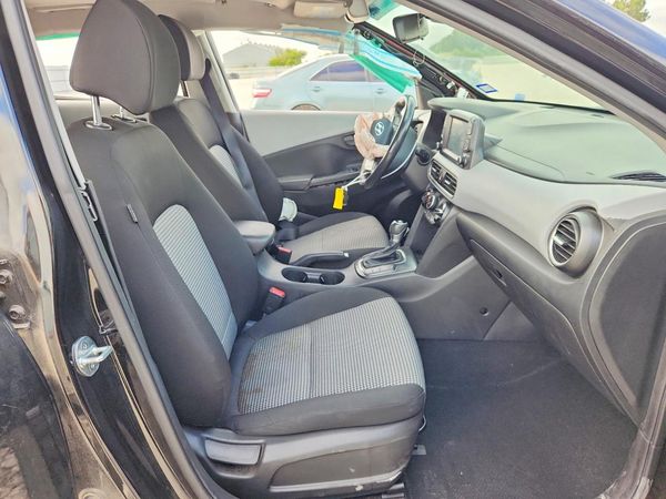 2018 HYUNDAI KONA SEL with Tech Pkg