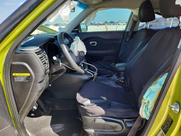 2014 KIA SOUL GL(BASE)