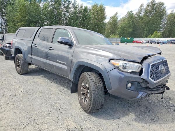 2019 TOYOTA TACOMA SR5 — Passenger 3/4