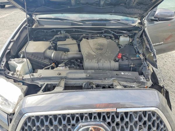 2019 TOYOTA TACOMA SR5 — Engine bay