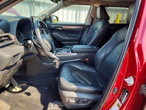 2020 TOYOTA HIGHLANDER Limited