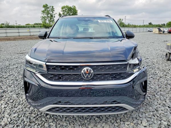 2024 VOLKSWAGEN TAOS 4Motion S