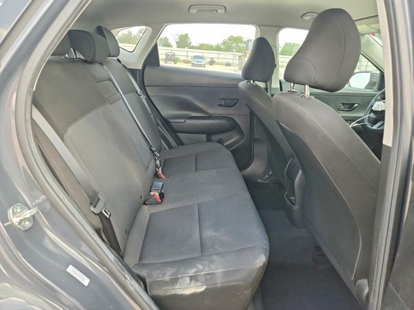 2024 HYUNDAI KONA SE